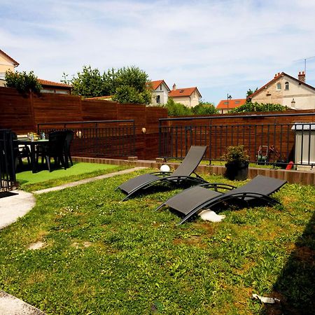 The Silent Green Lounge, Noisiel Exteriör bild